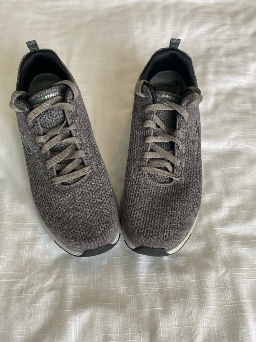 Skechers Arch Fit Mens Sz 9 Gray Mesh Lace Up Walking Shoes Lightweight Walking